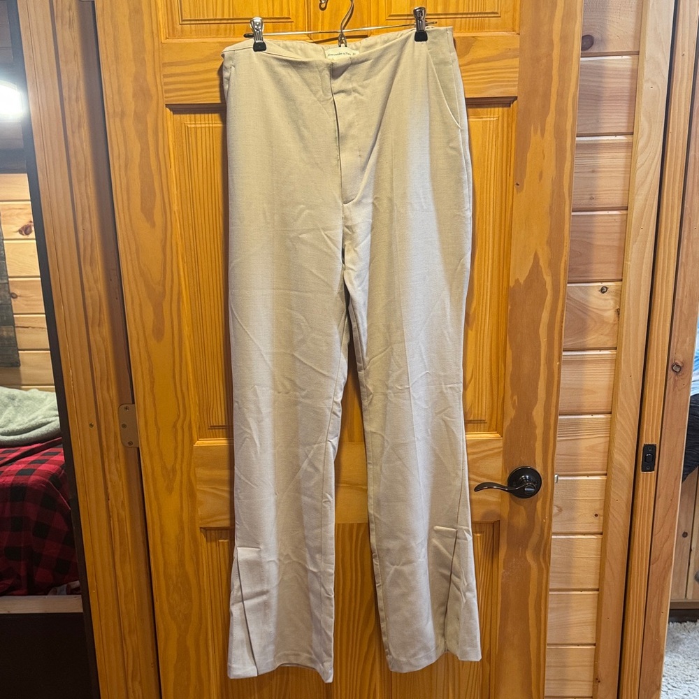 Woman’s Abercrombie Dress Pants